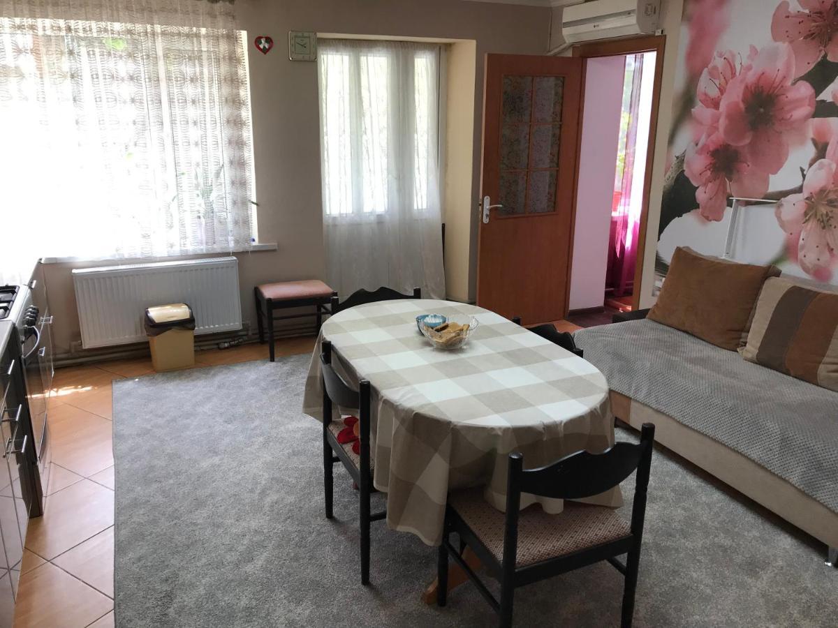 House Of Grace Hotel Reni Ngoại thất bức ảnh